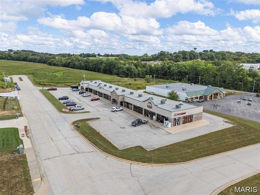 1.88 Acres of Improved Commercial Land for Sale in New Haven, Missouri