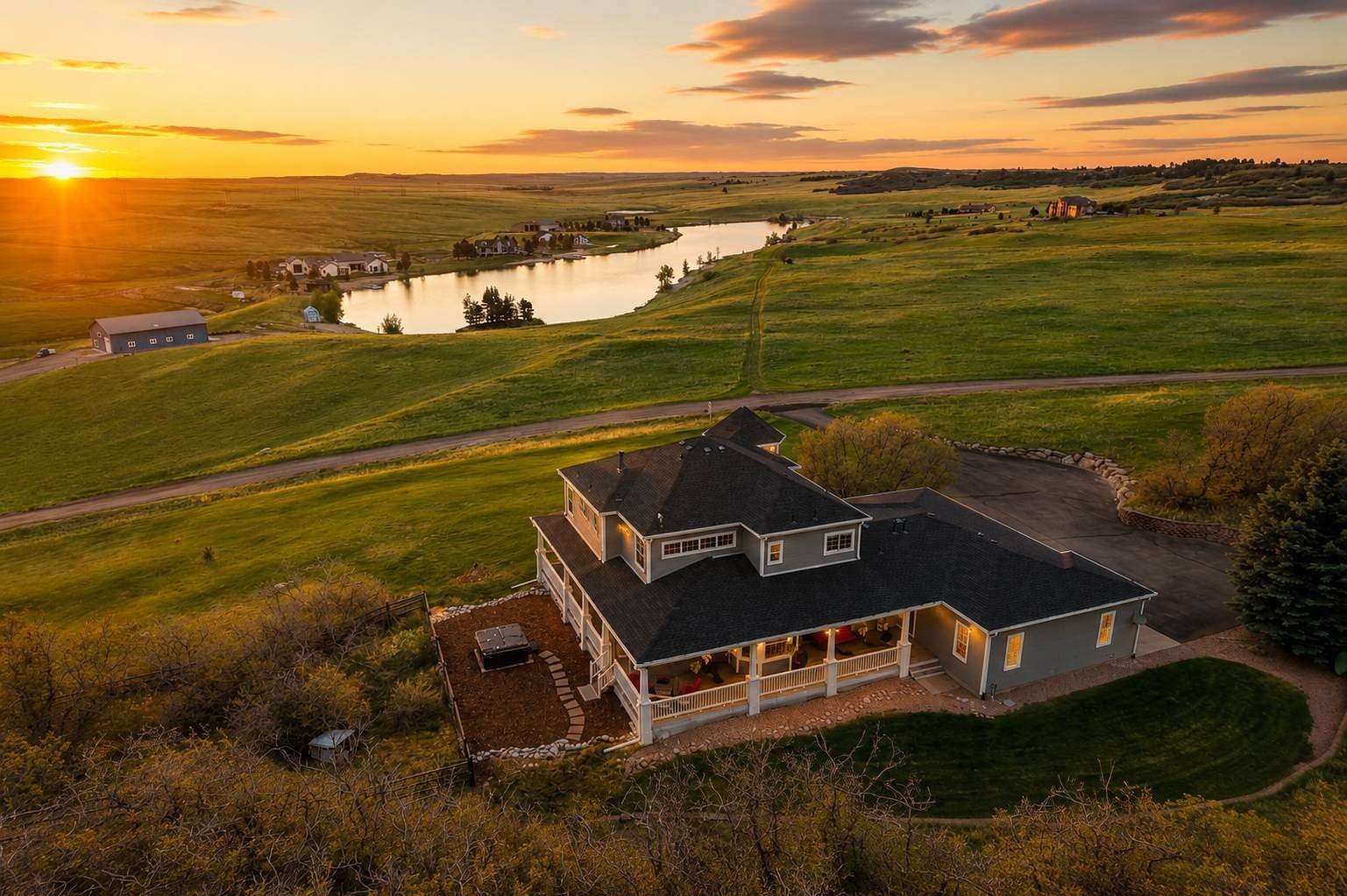 36 Acres of Land with Home for Sale in Larkspur, Colorado