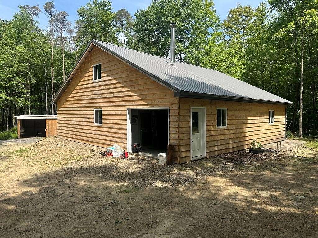 38.7 Acres of Land with Home for Sale in Cranberry, Pennsylvania
