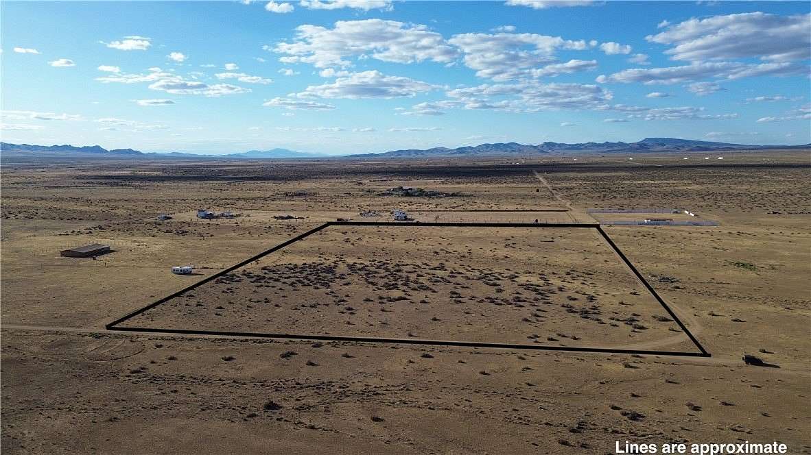 10 Acres of Land for Sale in Dolan Springs, Arizona