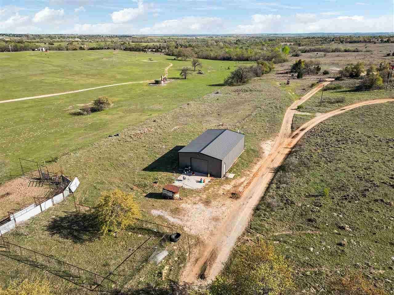 79.8 Acres of Recreational Land with Home for Sale in Cyril, Oklahoma