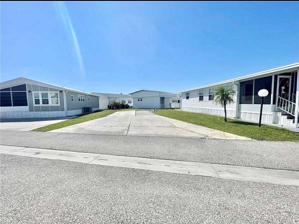 0.05 Acres of Land for Sale in Bradenton, Florida