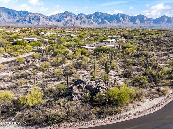 1.26 Acres of Land for Sale in Oro Valley, Arizona