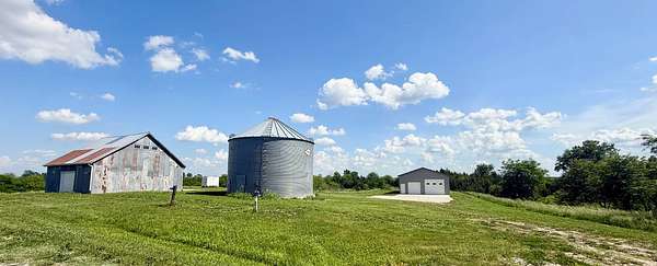 30 Acres of Land for Sale in Osceola, Iowa
