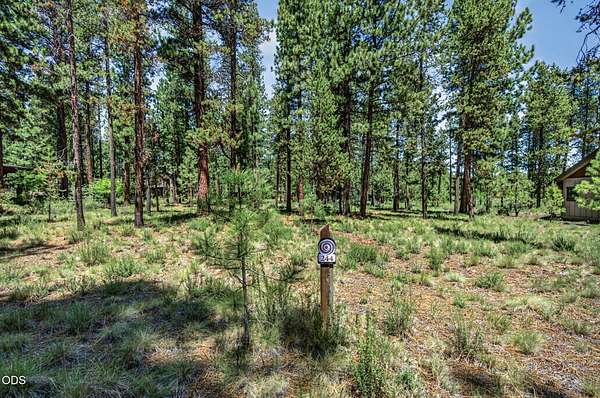 0.41 Acres of Land for Sale in Bend, Oregon