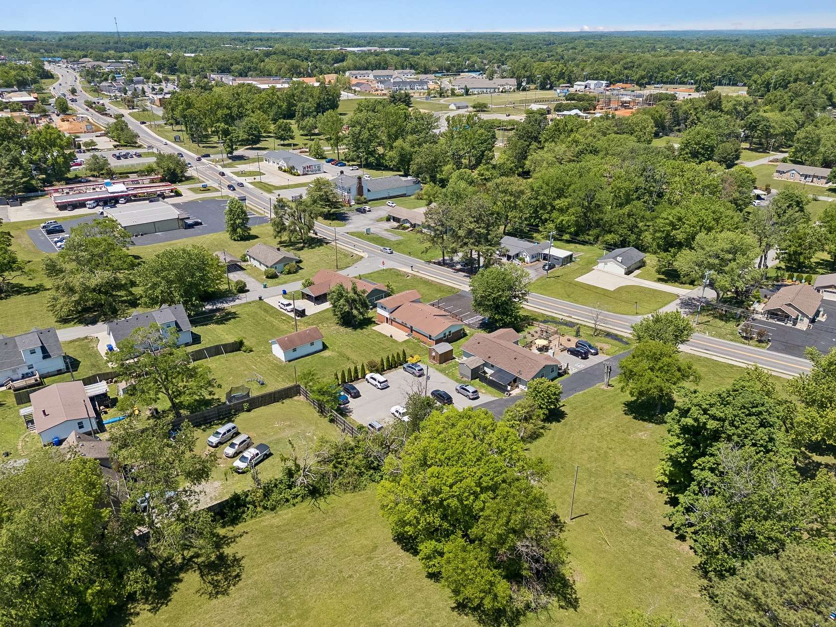 0.64 Acres of Improved Mixed-Use Land for Sale in White House, Tennessee