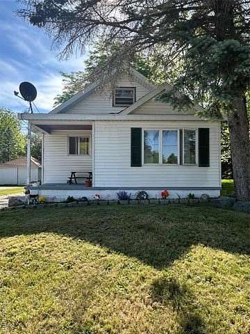 1.8 Acres of Land with Home for Sale in Caro, Michigan