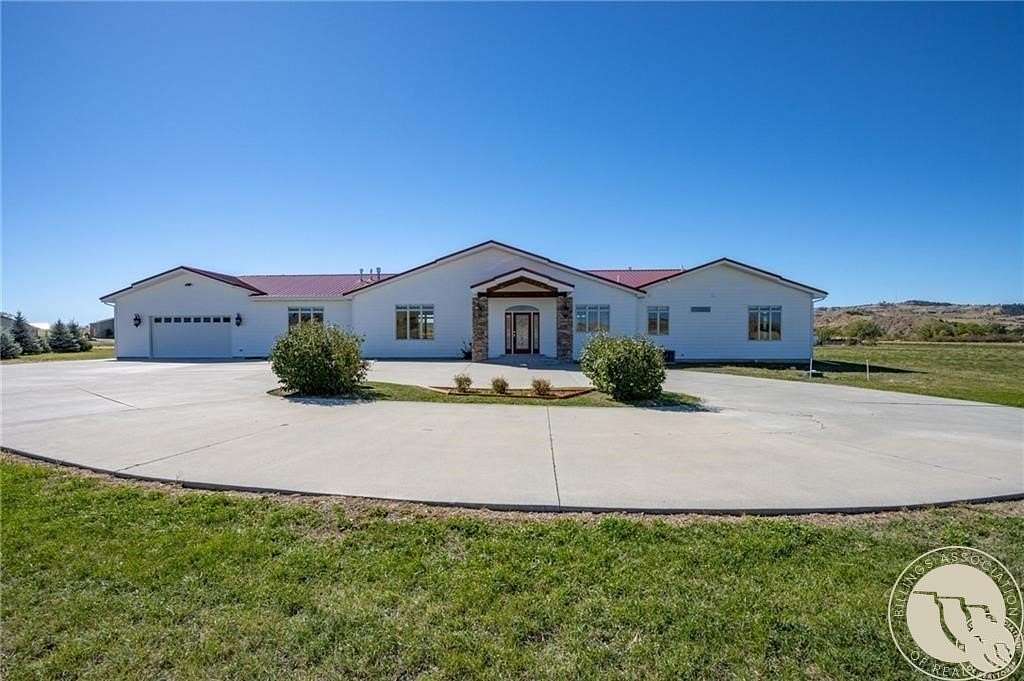 5 Acres of Land with Home for Sale in Huntley, Montana