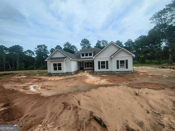 2.47 Acres of Land with Home for Sale in Pine Mountain, Georgia