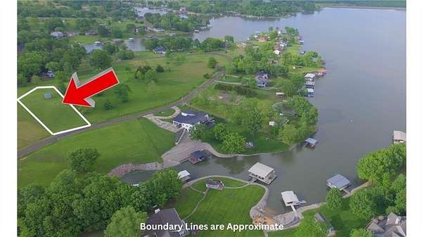 0.42 Acres of Residential Land for Sale in Gallatin, Missouri