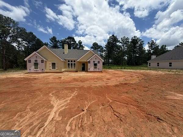 2.5 Acres of Land with Home for Sale in Pine Mountain, Georgia