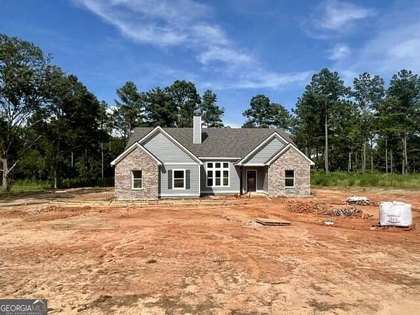2.5 Acres of Land with Home for Sale in Pine Mountain, Georgia
