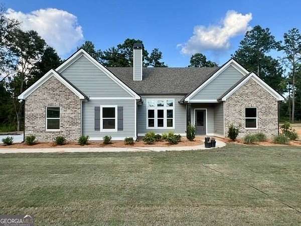 2.5 Acres of Land with Home for Sale in Pine Mountain, Georgia