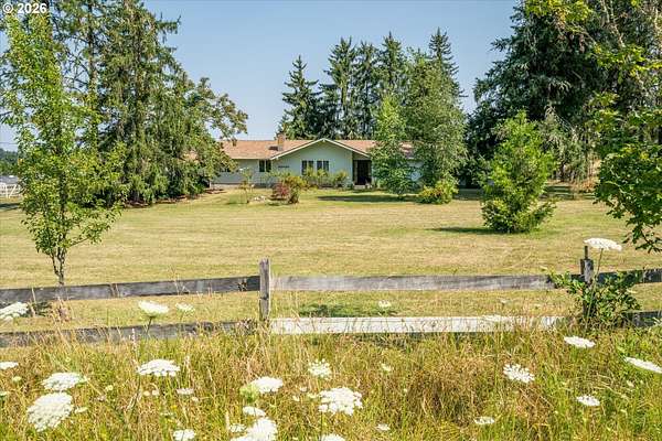 7.5 Acres of Land with Home for Sale in Dexter, Oregon