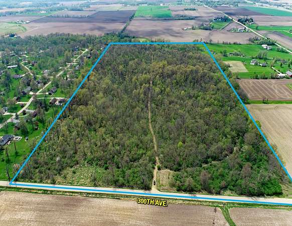 80 Acres of Recreational Land for Sale in DeWitt, Iowa