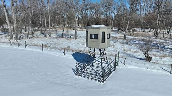484 Acres of Recreational Land for Sale in Cozad, Nebraska