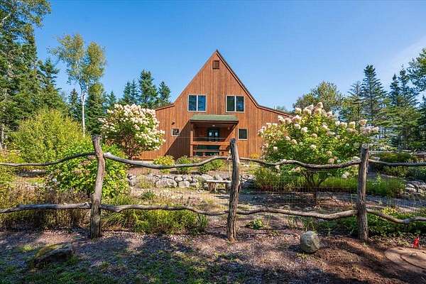 4.3 Acres of Land with Home for Sale in Islesboro, Maine