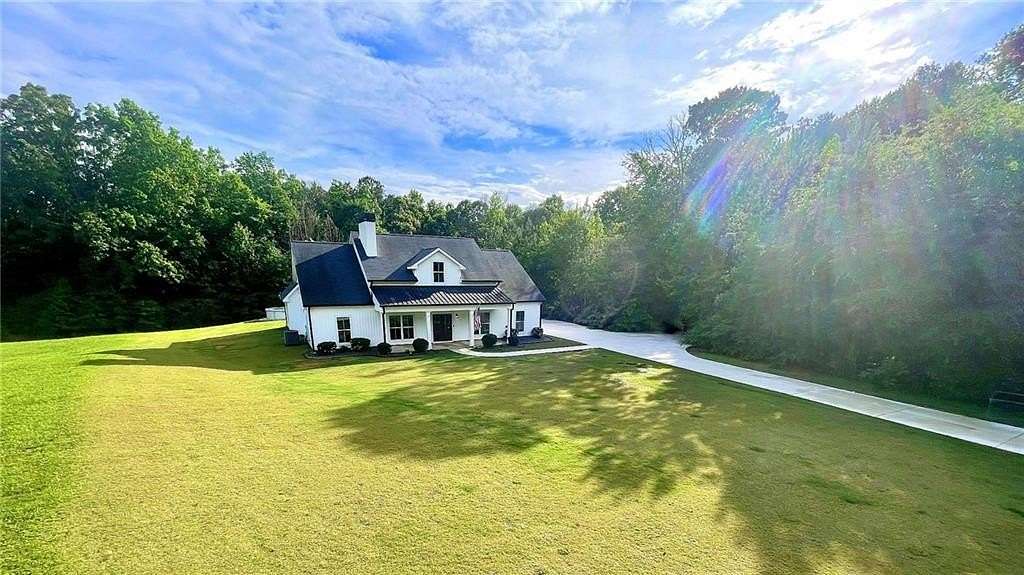 4.67 Acres of Land with Home for Sale in Villa Rica, Georgia