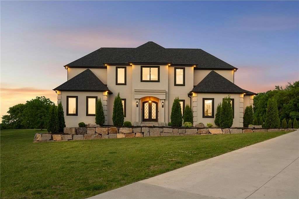 2.5 Acres of Land with Home for Sale in Prior Lake, Minnesota