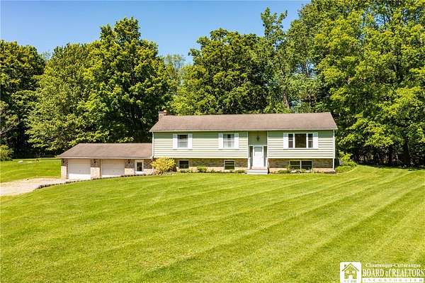 6 Acres of Land with Home for Sale in Jamestown, New York