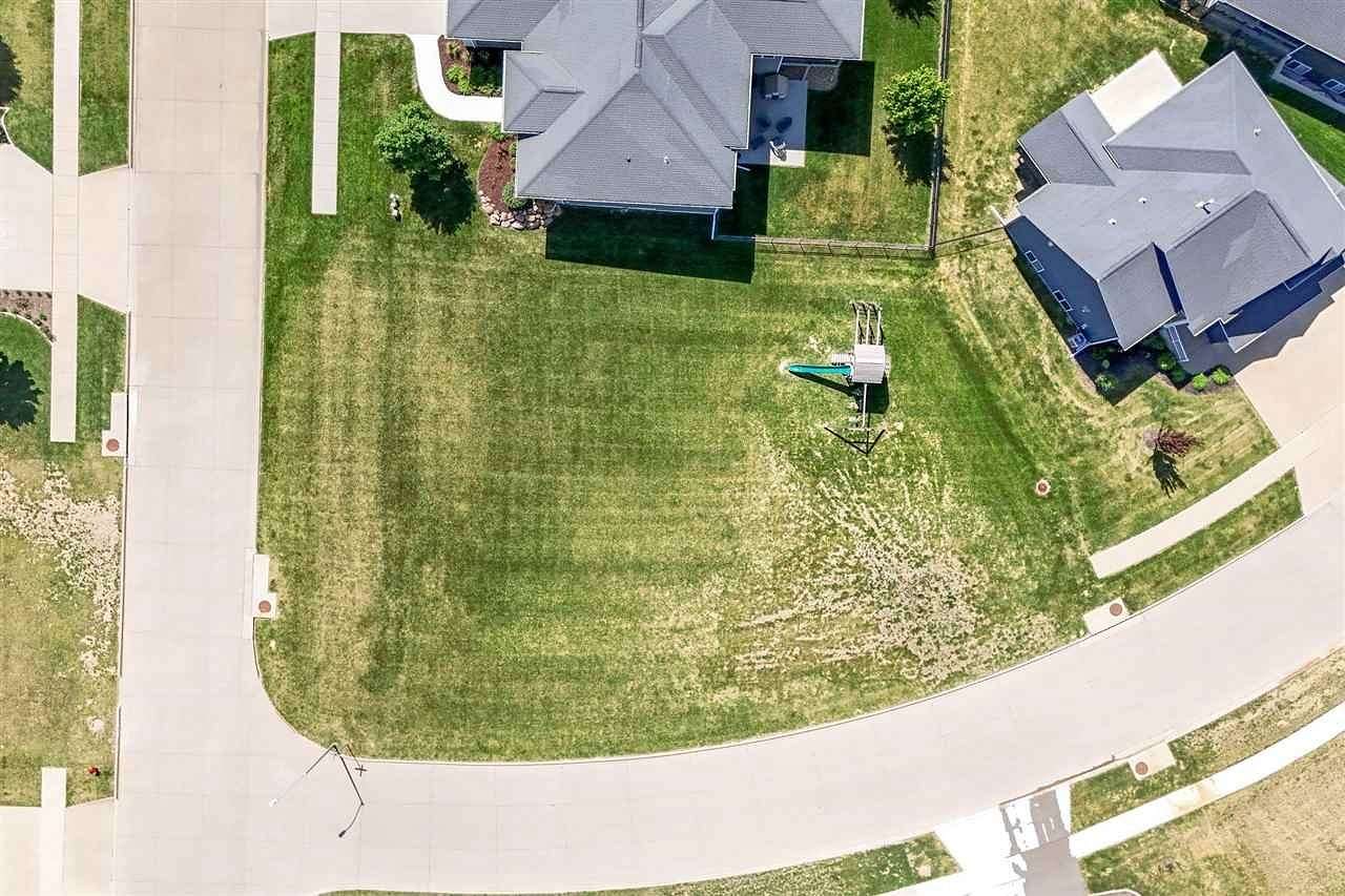 0.3 Acres of Residential Land for Sale in Iowa City, Iowa