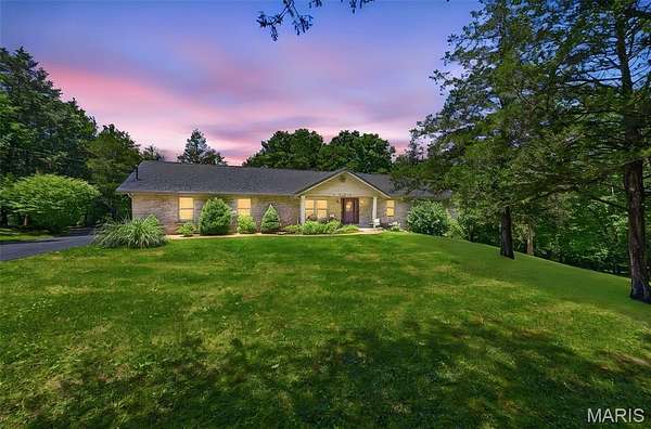 4 Acres of Land with Home for Sale in Hillsboro, Missouri