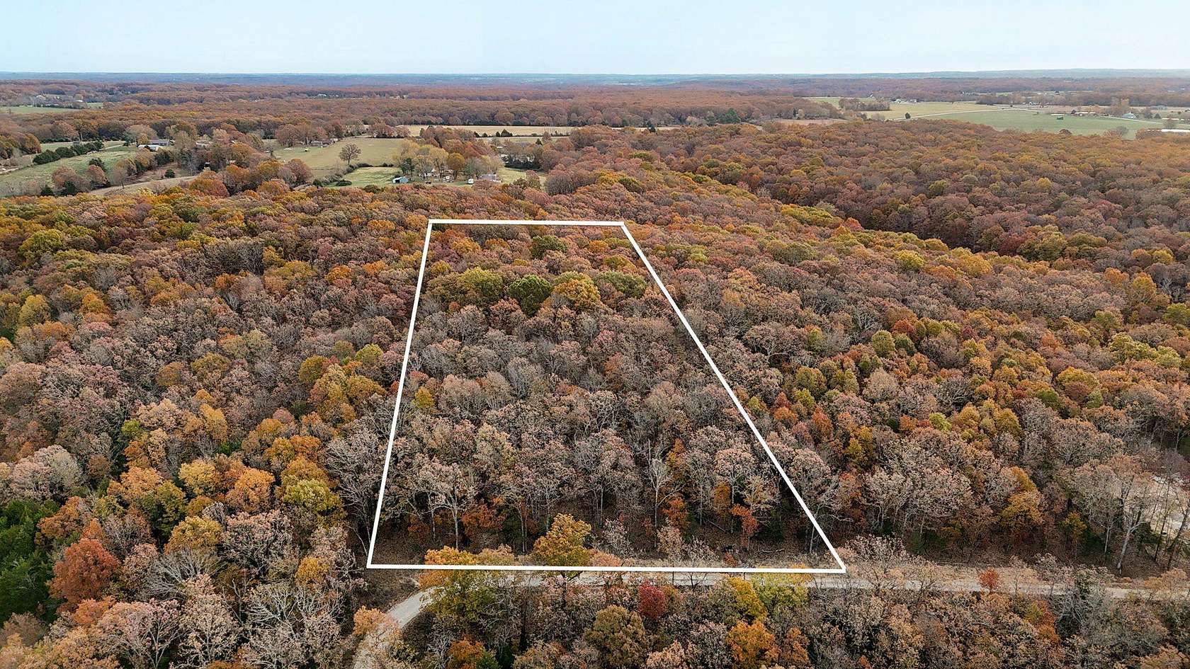 3 Acres of Residential Land for Sale in Marshfield, Missouri