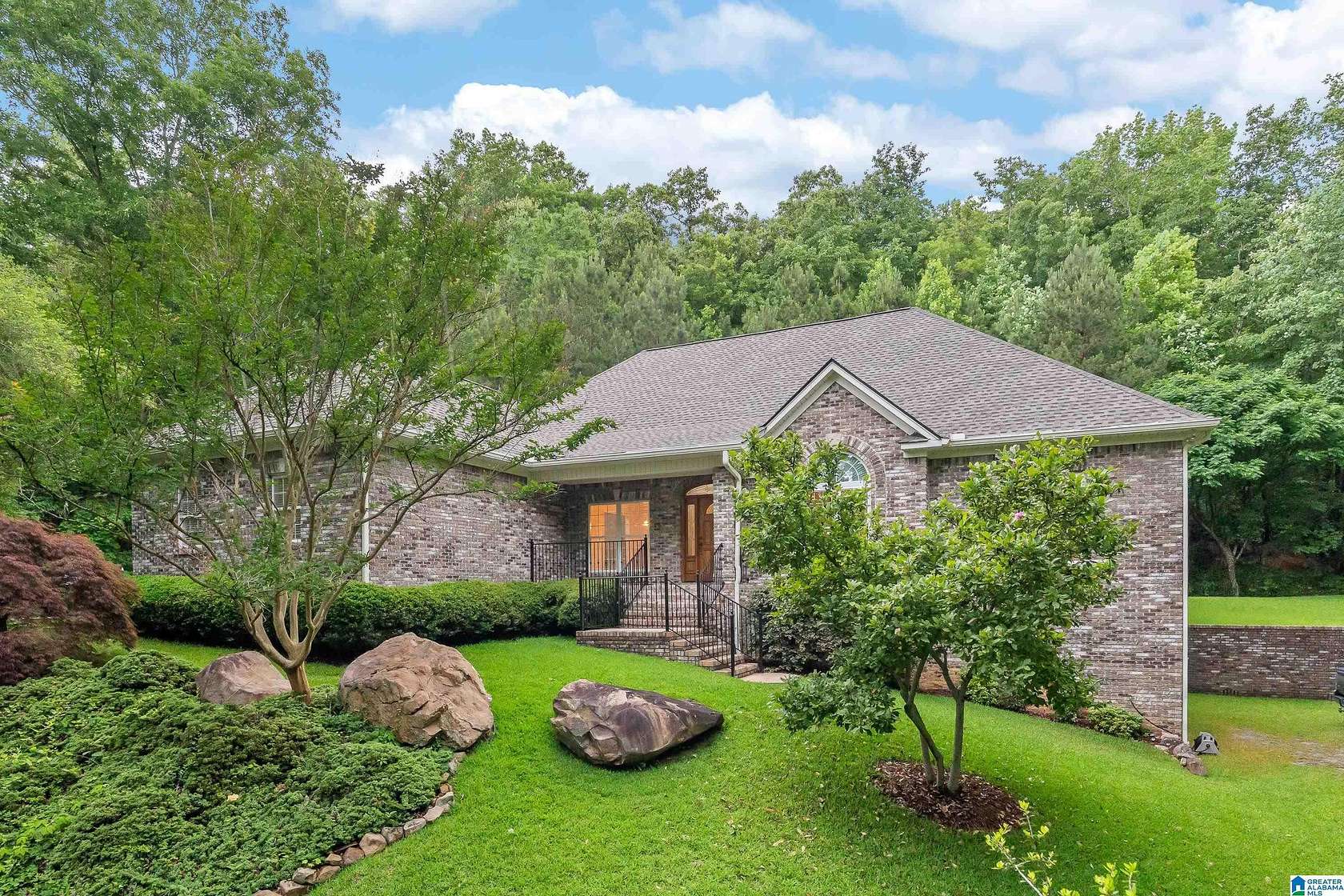 6 Acres of Land with Home for Sale in Sterrett, Alabama