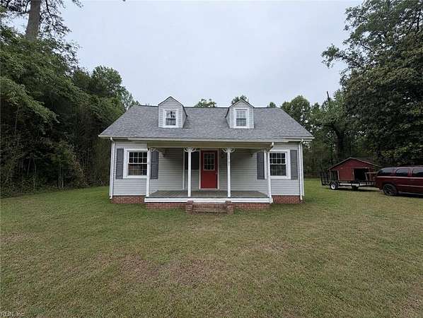 1.53 Acres of Land with Home for Sale in Suffolk, Virginia