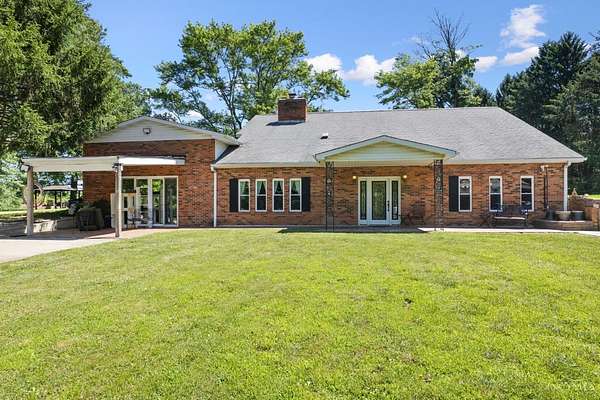 2.66 Acres of Land with Home for Sale in New Richmond, Ohio