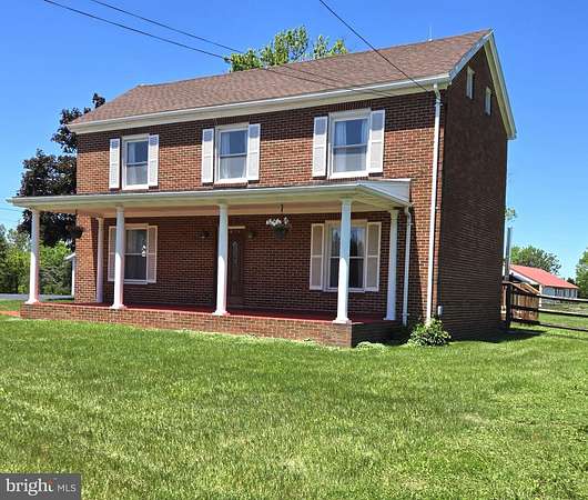 2.2 Acres of Land with Home for Lease in Kearneysville, West Virginia