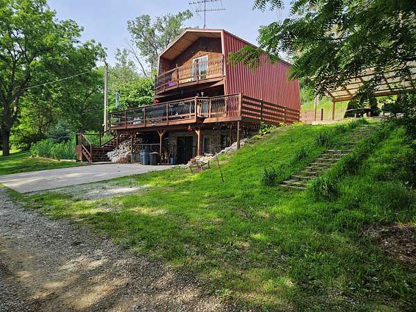 2.9 Acres of Land with Home for Sale in Hamburg, Iowa