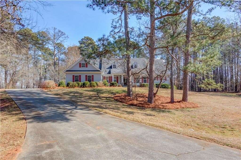 2 Acres of Land with Home for Sale in Dacula, Georgia