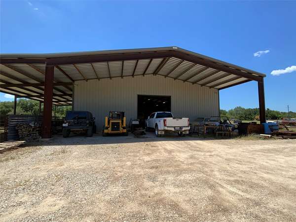 89.8 Acres of Agricultural & Residential Land for Sale in Dublin, Texas