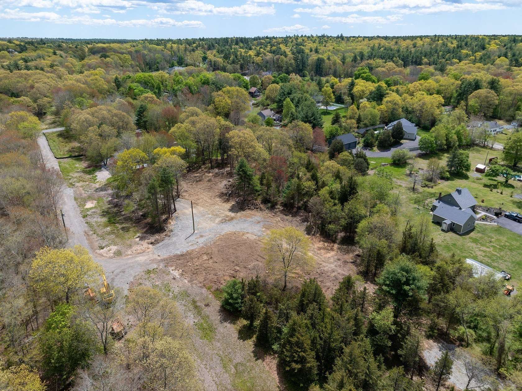 1.6 Acres of Residential Land for Sale in Freetown Town, Massachusetts