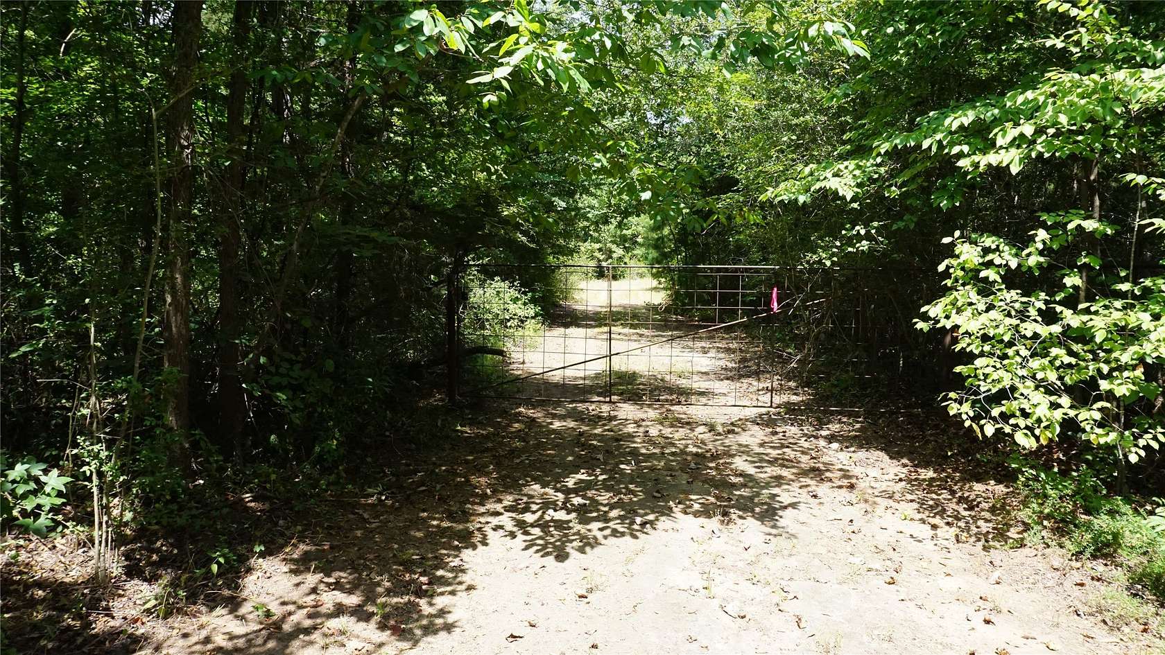 9 Acres of Residential Land for Sale in Hawkins, Texas
