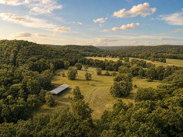 578 Acres of Land for Sale in Franklin, Tennessee