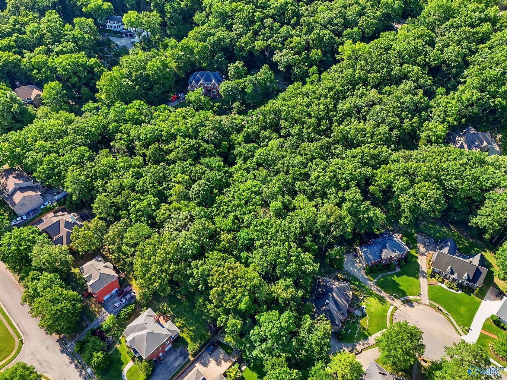 0.76 Acres of Residential Land for Sale in Huntsville, Alabama