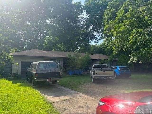 2.25 Acres of Land with Home for Sale in Bradford, Arkansas