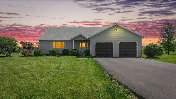 2 Acres of Land with Home for Sale in Mahomet, Illinois