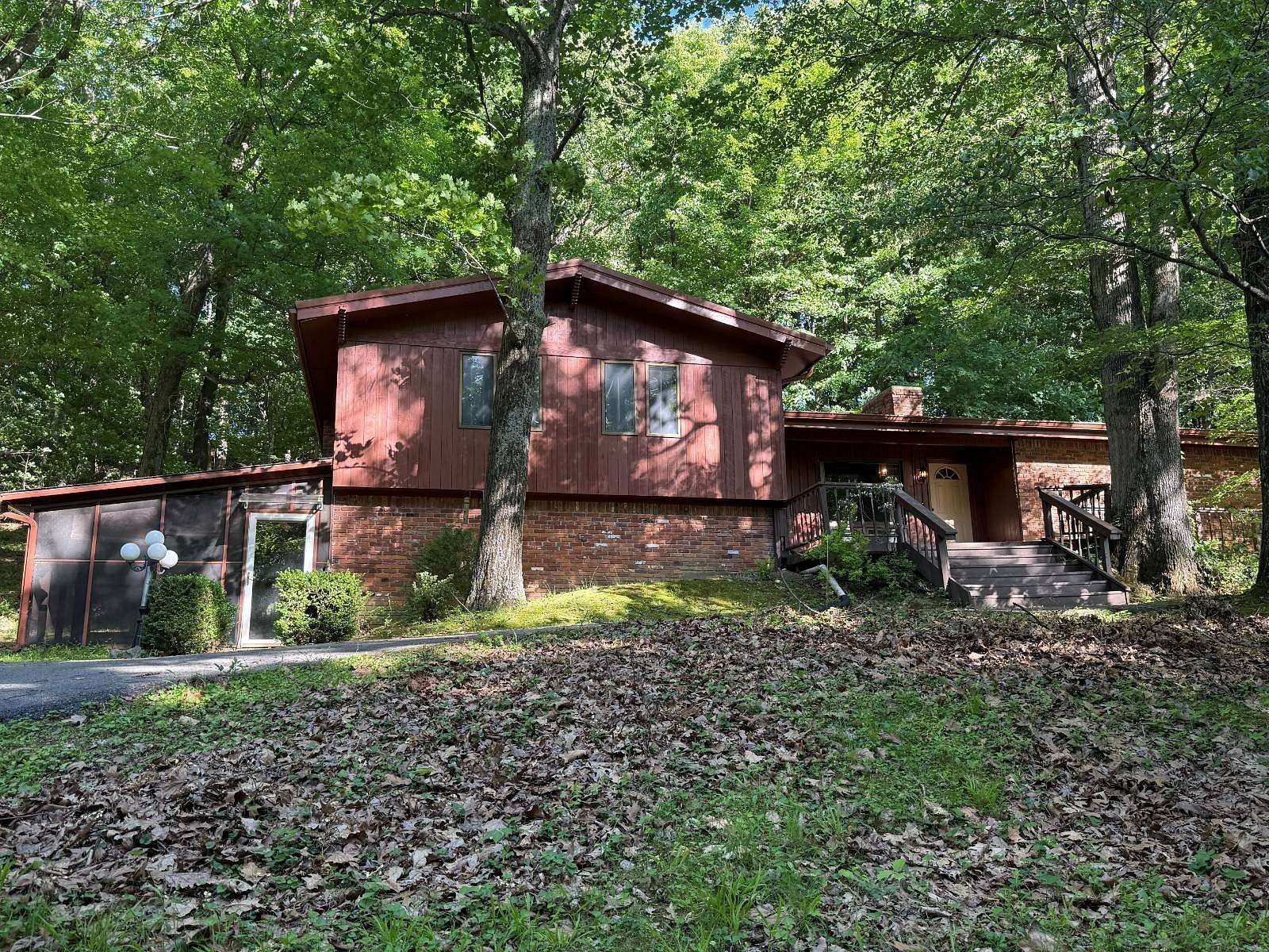 5 Acres of Land with Home for Sale in Marion, Kentucky