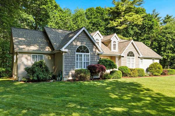 2.1 Acres of Land with Home for Sale in Bedford, New Hampshire