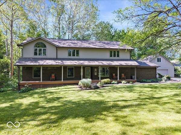 2.57 Acres of Land with Home for Sale in Zionsville, Indiana