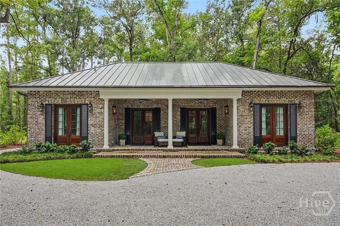 1.62 Acres of Land with Home for Sale in Richmond Hill, Georgia