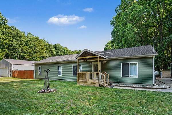 4.3 Acres of Land with Home for Sale in Battle Creek, Michigan