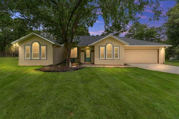 5.36 Acres of Land with Home for Sale in Alachua, Florida