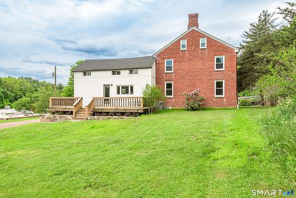2 Acres of Land with Home for Lease in Glastonbury, Connecticut