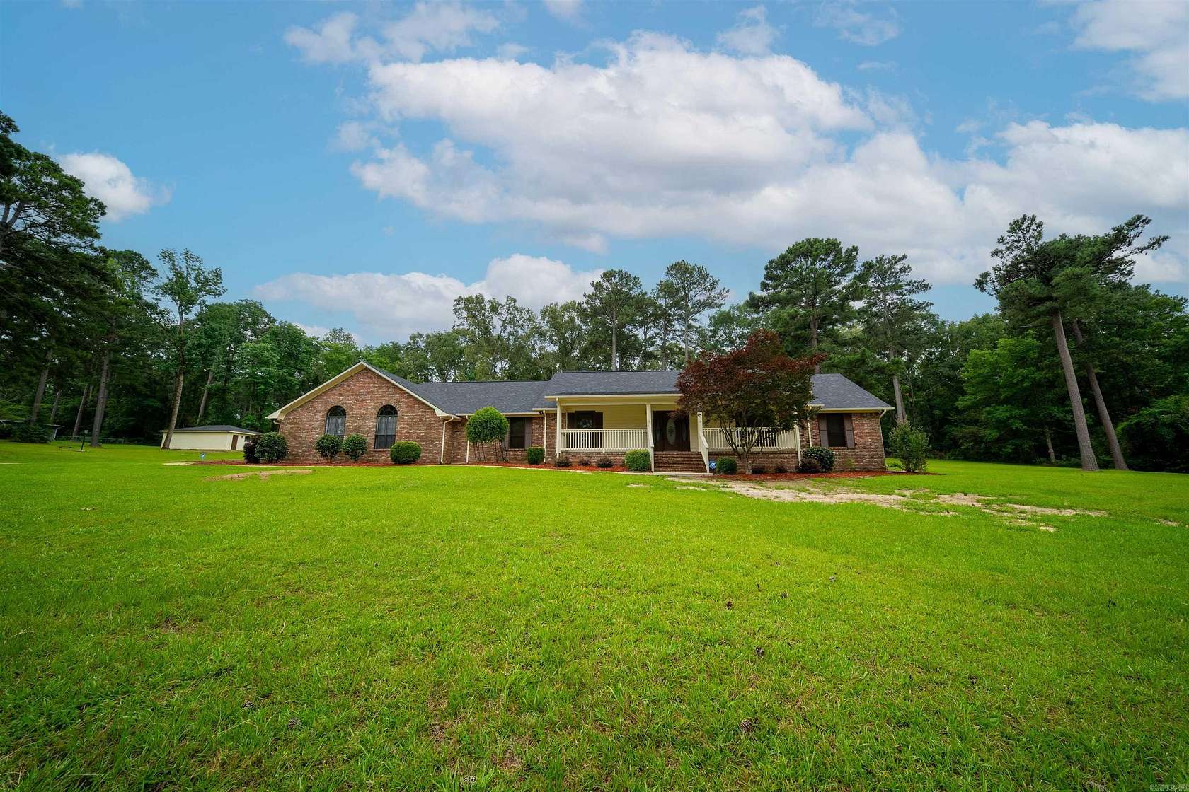 3 Acres of Land with Home for Sale in Camden, Arkansas