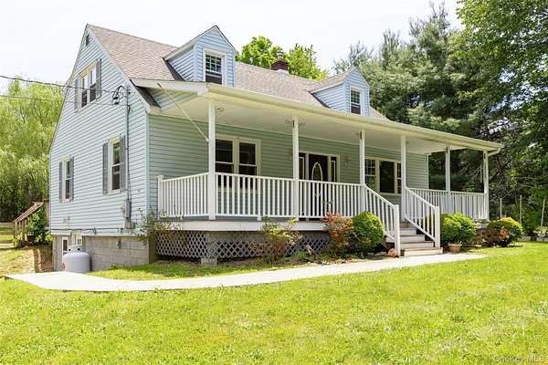 2.6 Acres of Land with Home for Sale in Hyde Park, New York
