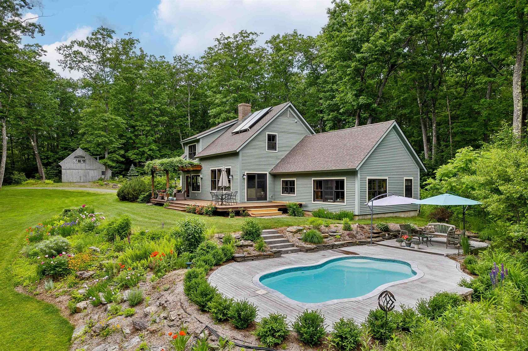 10.1 Acres of Land with Home for Sale in Hartford, Vermont
